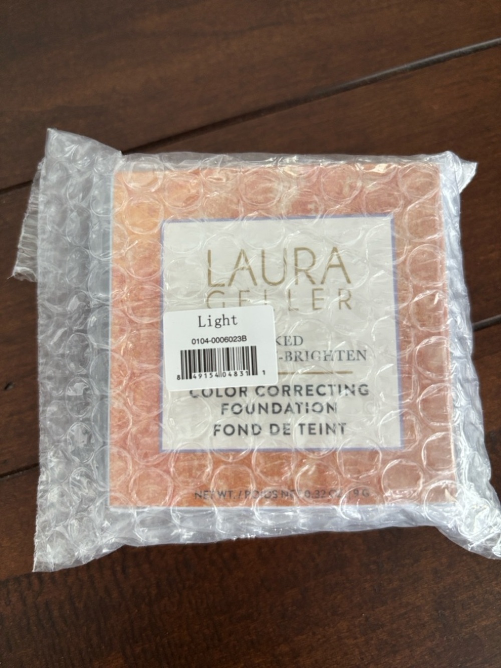 Laura Geller Baked Balanced n Brighten Color Correcting foundation- Light